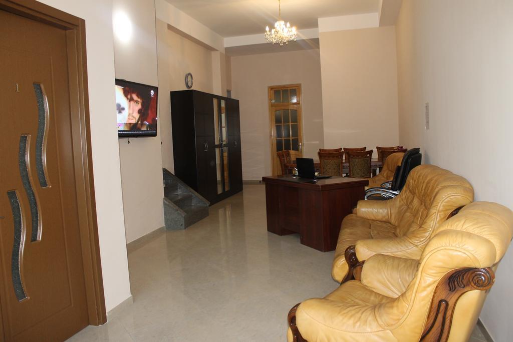 Hotel Sali Tbilissi Extérieur photo