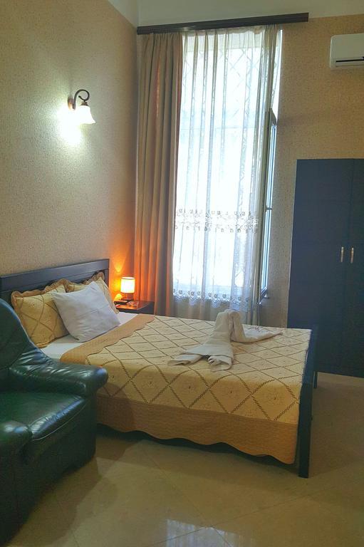 Hotel Sali Tbilissi Extérieur photo