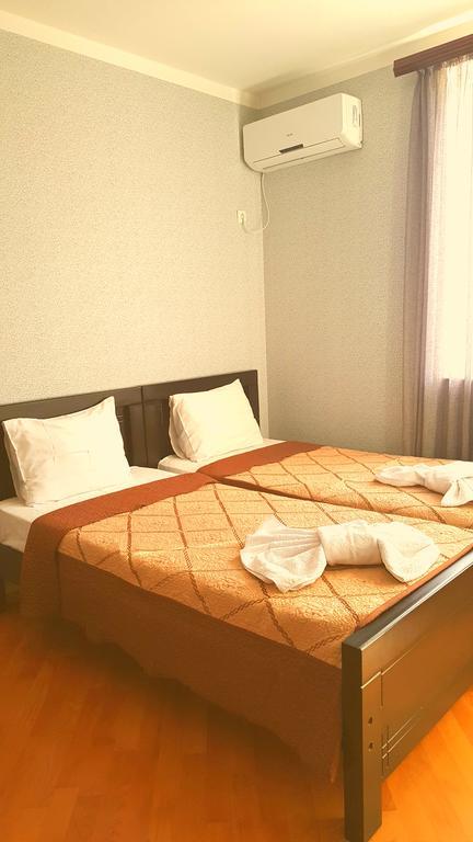 Hotel Sali Tbilissi Extérieur photo
